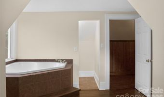 208 N 5th St, Albemarle, NC 28001