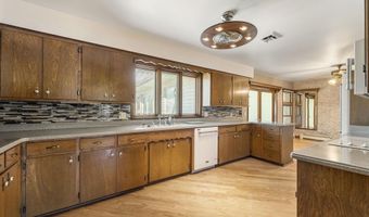 1303 SW 3RD Ave, Aledo, IL 61231