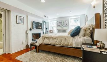 318 BAINBRIDGE St, Philadelphia, PA 19147