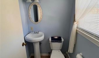 1 Midlands Dr, East Greenwich, RI 02818