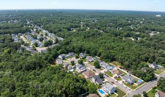73 Timberline Rd, Bayville, NJ 08721
