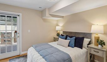 2106 FLEET St, Baltimore, MD 21231