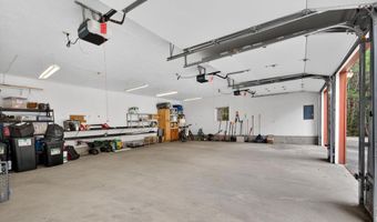 128 Twin View Dr, Carroll, NH 03598