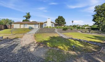 929 Pepper Tree Ln, Fallbrook, CA 92028