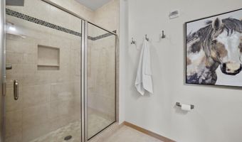 1802 Monroe St 202, Madison, WI 53711