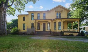 322 W State St, Albion, NY 14411