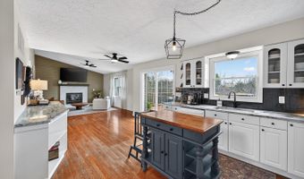 6092 Martha N Dr, Aurora, IN 47001