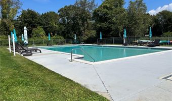 40 Web Ave 221, North Kingstown, RI 02852