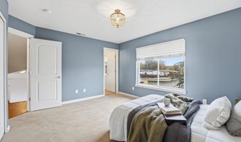 414 7th St, Benton City, WA 99320