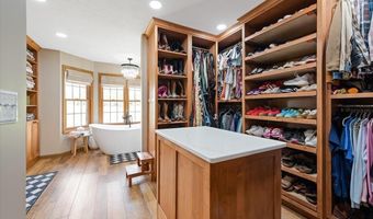 6658 N Memering Rd, Bicknell, IN 47512