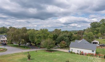 234 Erwin Hills Rd, Asheville, NC 28806