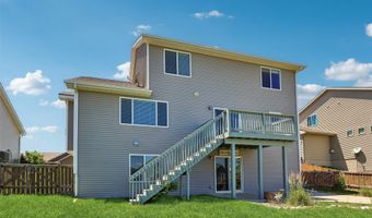 1735 Sadie Ln, Adel, IA 50003