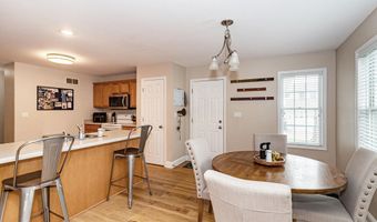 2732 Northridge Ln, Ames, IA 50010