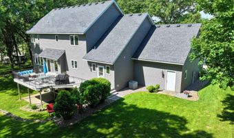 2089 Whispering Oaks Dr NE, Alexandria, MN 56308