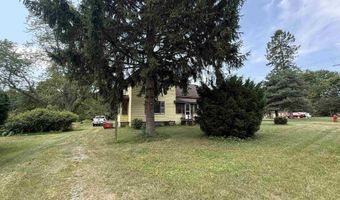 1433 Mill St, Algonac, MI 48001