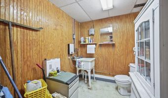 11 Leesville Ave, Avenel, NJ 07001