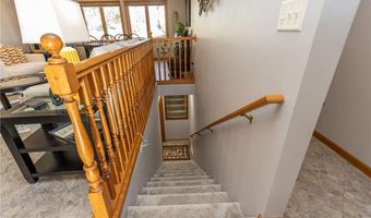 574 Pleasant View Dr NW, Alexandria, MN 56308