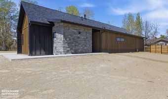 2301 Songbird Ct, Cody, WY 82414