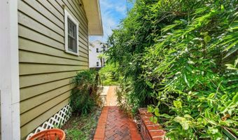 1601 BRYN MAWR St, Orlando, FL 32804