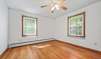 37 Anella Dr, Bethany, CT 06524