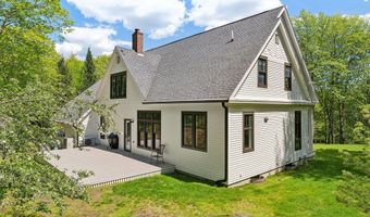 239 Hunter Way, Falmouth, ME 04105