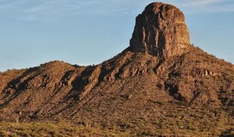 S Tillys Trail, Black Canyon City, AZ 85324