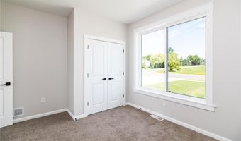 100 Schwinghammer Dr, Albany, MN 56307