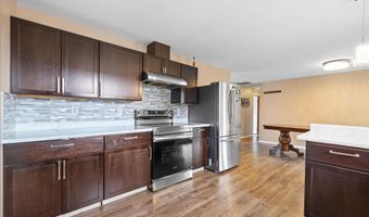 1103 Christopher Ln, Benton City, WA 99320