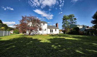 29 Pleasant Dr, Cheshire, CT 06410