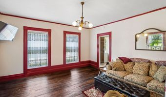 146 S Main St, Bradford, VT 05033