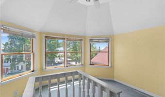 436 E 3rd St A, Alton, IL 62002