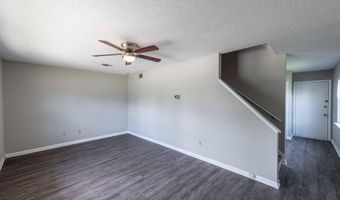 890 HIBISCUS St, Atlantic Beach, FL 32233