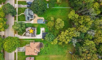216 W SEYMOUR St, Appleton, WI 54915