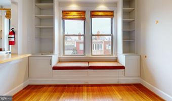 18 9TH St NE 405, Washington, DC 20002