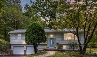 45 W Orchard St, Allendale, NJ 07401