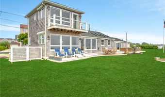10 Calef Ave, Narragansett, RI 02882