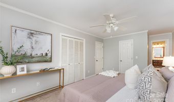 8229 Tifton Rd, Charlotte, NC 28226