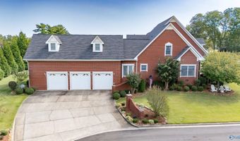444 Turnberry Ln, Albertville, AL 35951