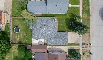 911 Kingsbury St, Belle Fourche, SD 57717