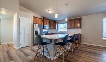 746 Seacrest Dr, Bandon, OR 97411