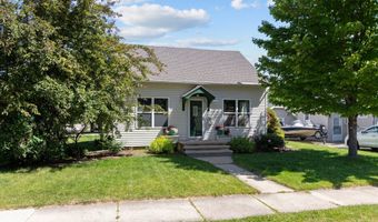 834 W GRANT St, Appleton, WI 54914