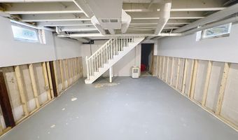 6520 US Hwy 150, Alpha, IL 61413