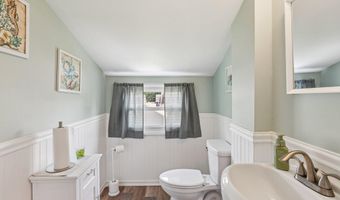 30 Clark Pl, Avenel, NJ 07001