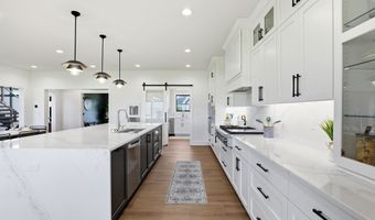 3874 Chapel Hill Ct, Bargersville, IN 46106