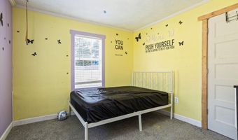 18 Whaley Rd, Blackville, SC 29817