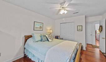 418 Spring Dr, Aurora, NC 27806