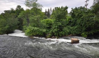 16 Central St 2B, Bristol, NH 03222