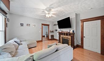 225 Seeley St, Adrian, MI 49221