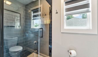 13 Greenridge Ln, Bentonville, AR 72712