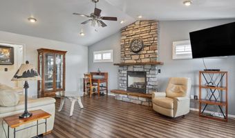 6812 LINE Ct, Cheyenne, WY 82007